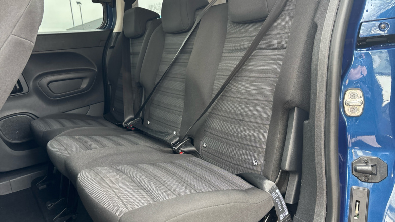 Vauxhall Combo Life 1.5 Turbo D Energy 5dr [7 seat] Diesel Estate